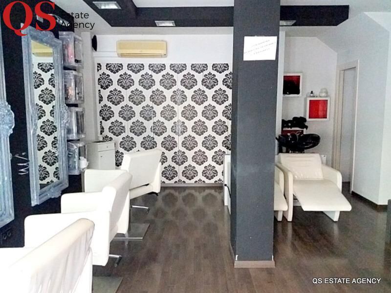 Blanes, GER 17300 - - - Interior Photo - Image 1 of 4