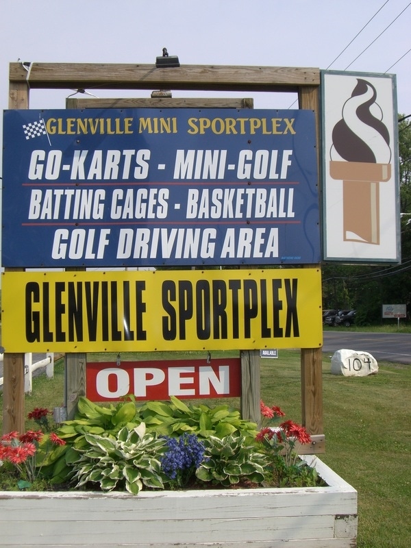 104 Freeman Bridge Rd, Schenectady, NY for sale Building Photo- Image 1 of 1