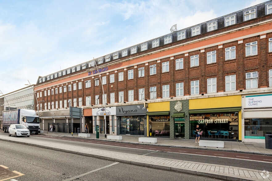 446 Cranbrook Rd, Ilford for sale - Building Photo - Image 1 of 1