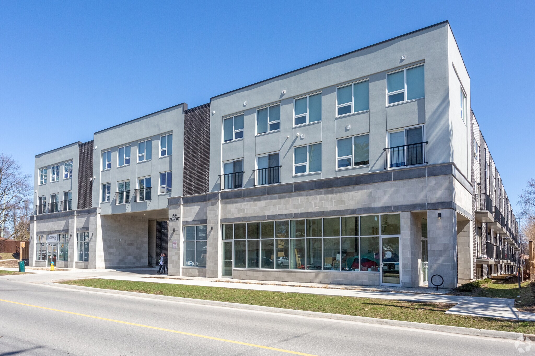 338 Albert St, Waterloo, ON for sale Primary Photo- Image 1 of 1