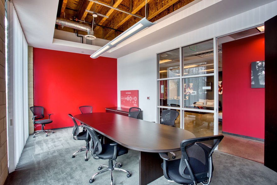 9140 Irvine Center Dr, Irvine, CA for lease - Interior Photo - Image 2 of 6