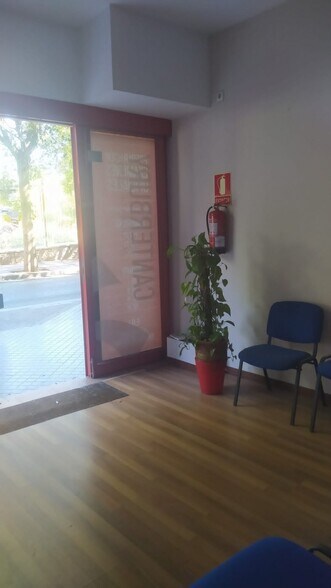 Retail in Córdoba, Córdoba for sale - Building Photo - Image 2 of 7