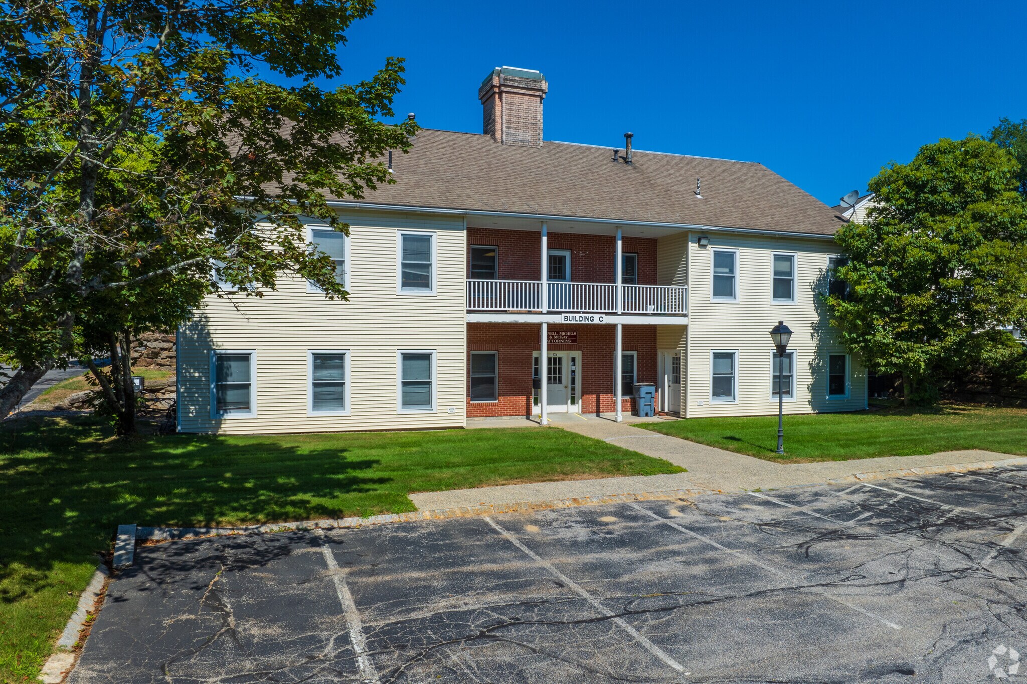 25 Nashua Rd, Londonderry, NH for sale Primary Photo- Image 1 of 1