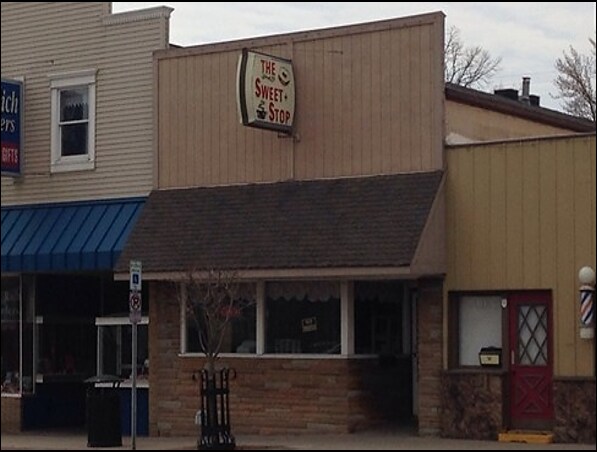 107 W Broad St, Chesaning, MI for sale Building Photo- Image 1 of 1