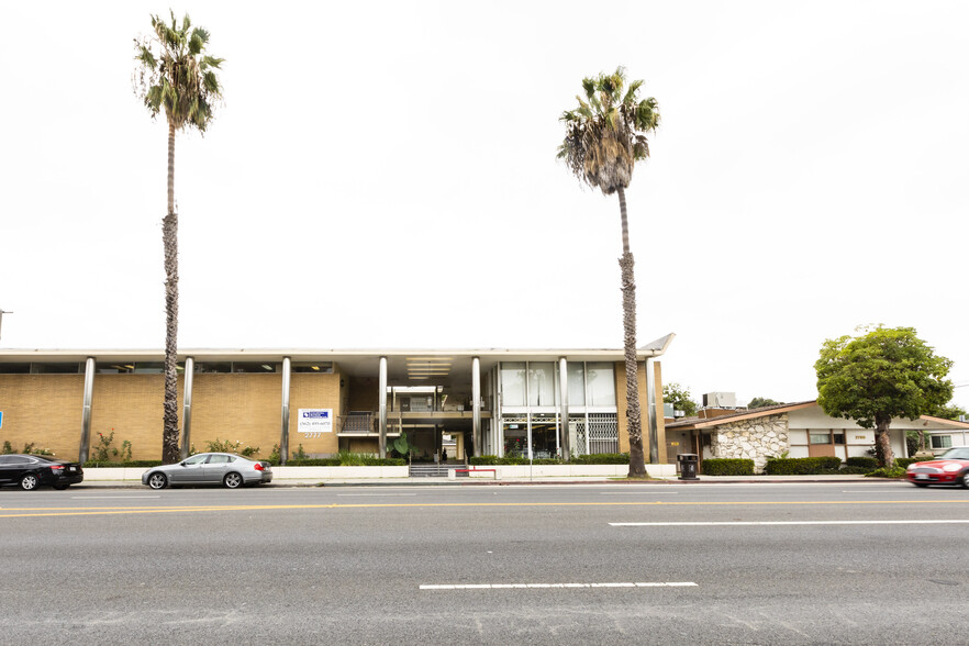 2777 Pacific Ave, Long Beach, CA for lease - Building Photo - Image 3 of 33