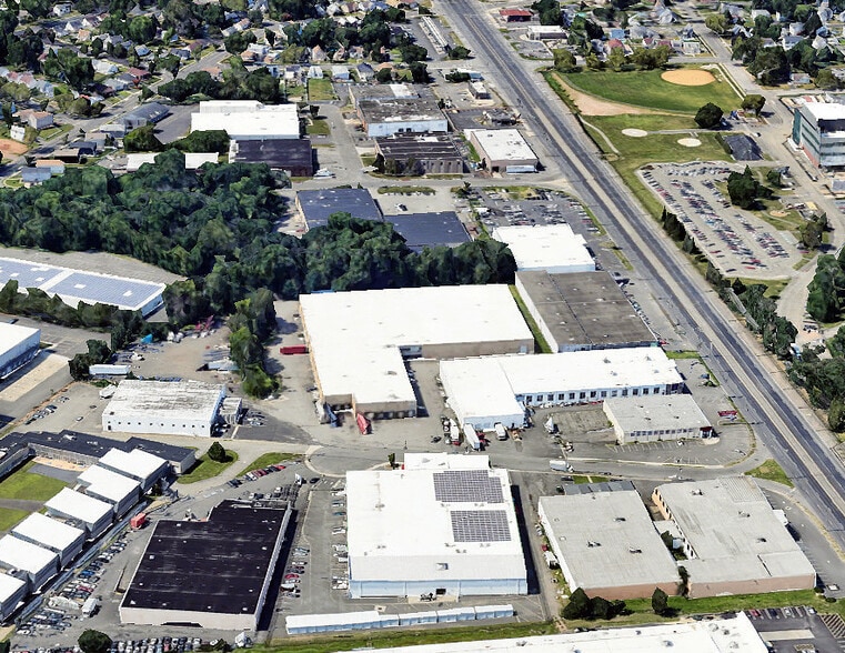 1050 Edward St, Linden, NJ for lease - Building Photo - Image 2 of 6