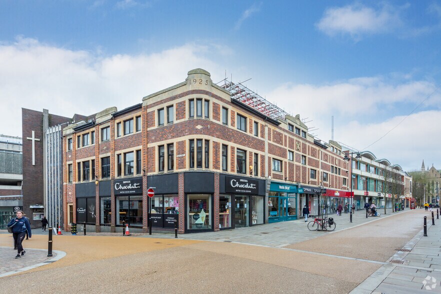 High St, Worcester for lease - Primary Photo - Image 1 of 17
