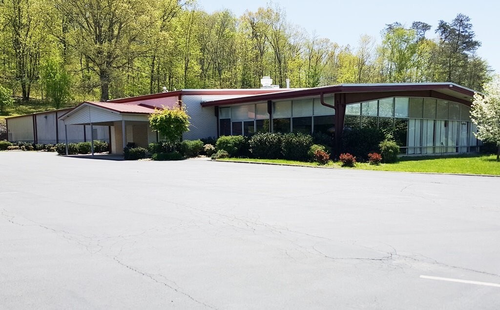 1410 E Main St, Rogersville, TN 37857