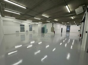 Flex in Roissy-en-France for lease Interior Photo- Image 2 of 8