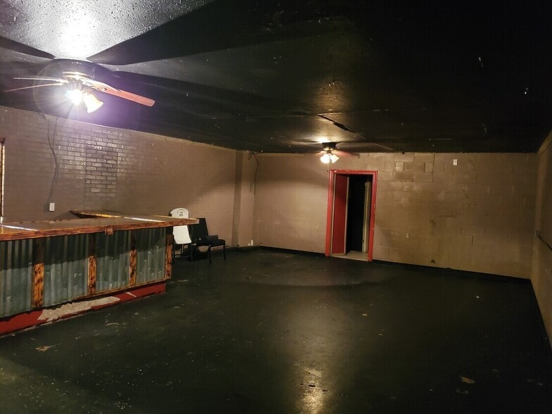 3428 NE 23rd St, Oklahoma City, OK for sale - Building Photo - Image 2 of 2