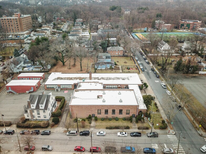 145 Clinton Ave, Staten Island, NY for sale - Aerial - Image 1 of 1