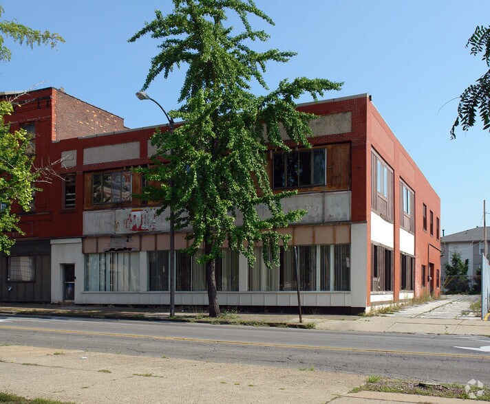 1314 Madison Ave, Toledo, OH for sale - Primary Photo - Image 1 of 1