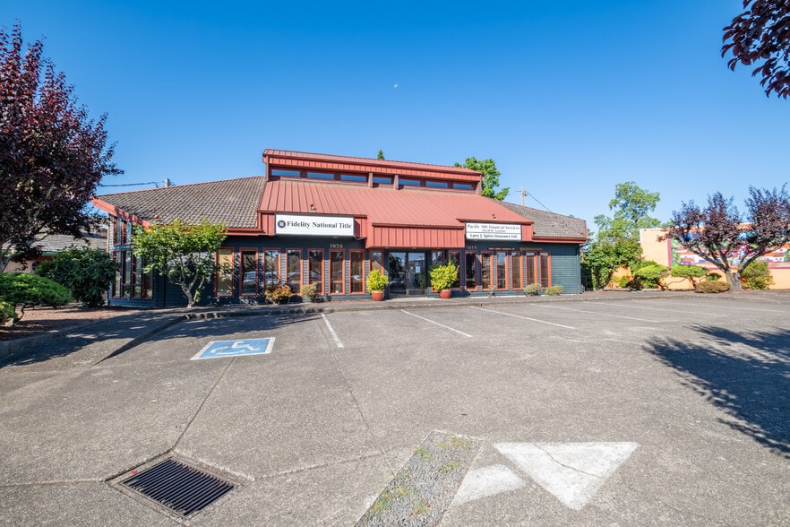 1010 S Main St, Lebanon, OR for lease - Primary Photo - Image 1 of 31