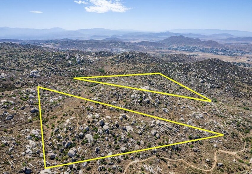 0 Gunther Rd, Homeland, CA for sale - Primary Photo - Image 1 of 22