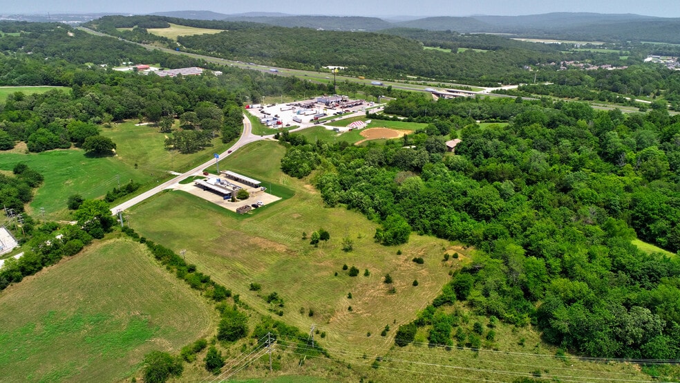 170 Cato Springs Road Rd, Fayetteville, AR for sale - Building Photo - Image 3 of 31