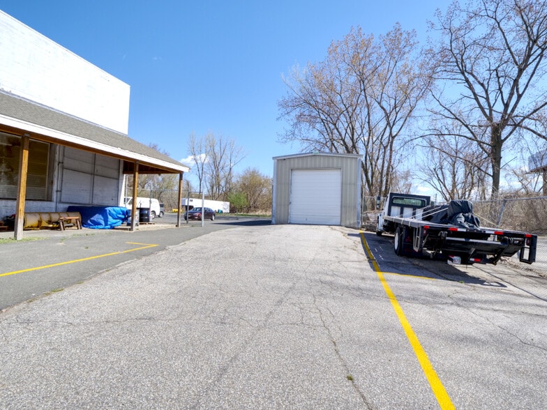 55 Avocado St, Springfield, MA for sale - Building Photo - Image 3 of 14