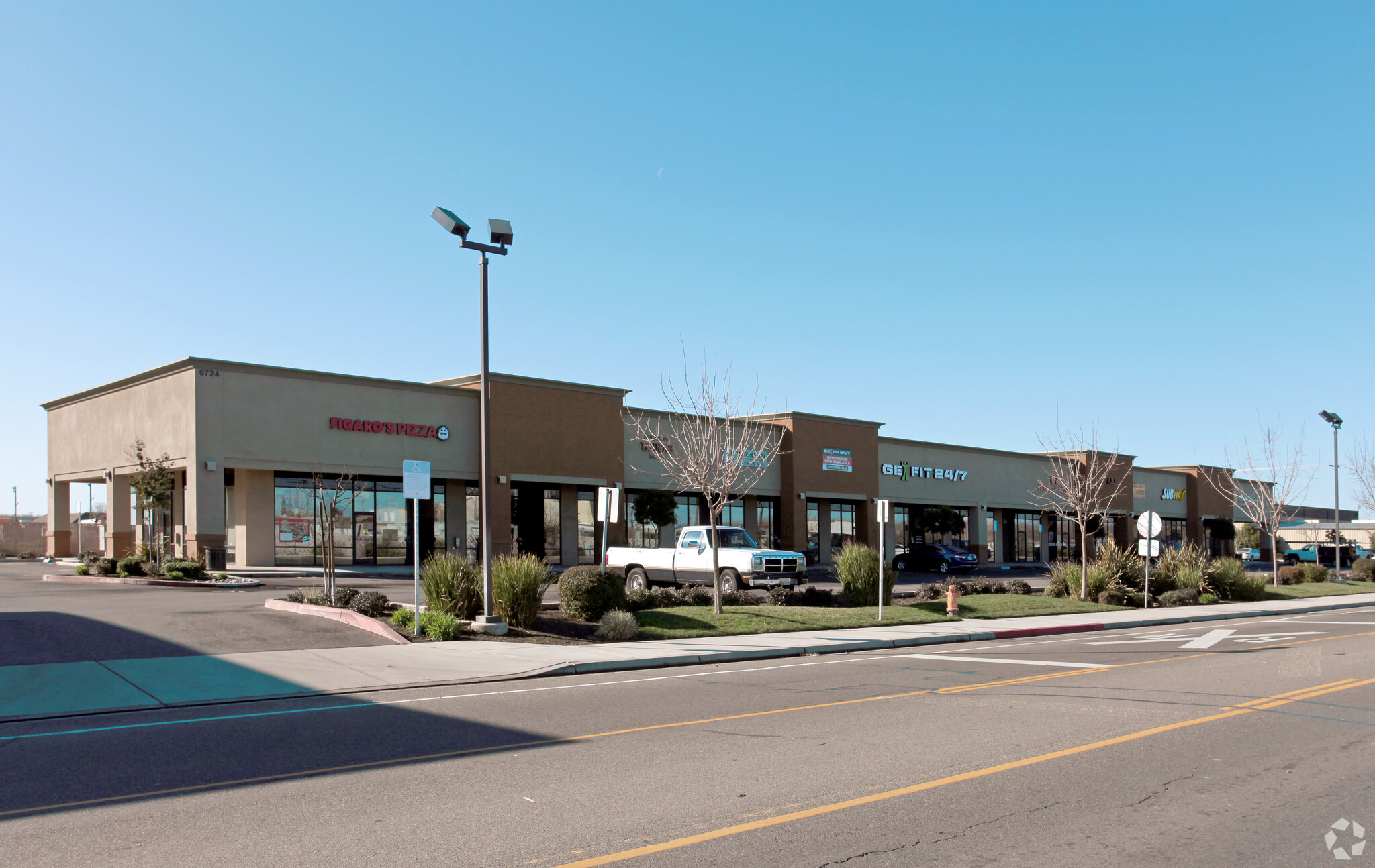 Retail in Hughson, CA for sale Primary Photo- Image 1 of 1