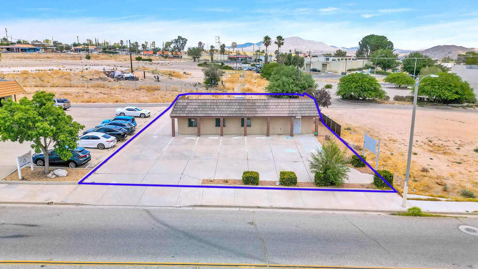 16498 Victor St, Victorville, CA for sale - Building Photo - Image 1 of 7