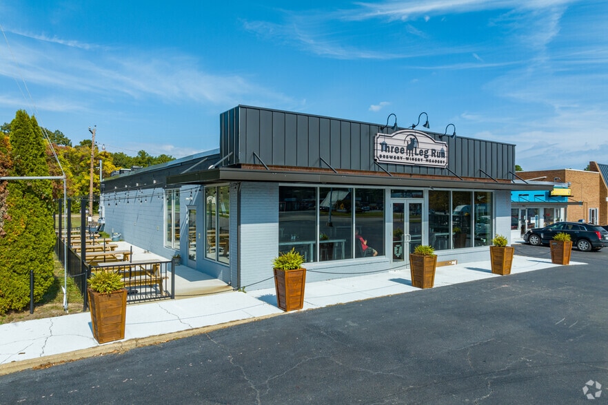 4408-4418 W Hundred Rd, Chester, VA for lease - Building Photo - Image 2 of 7