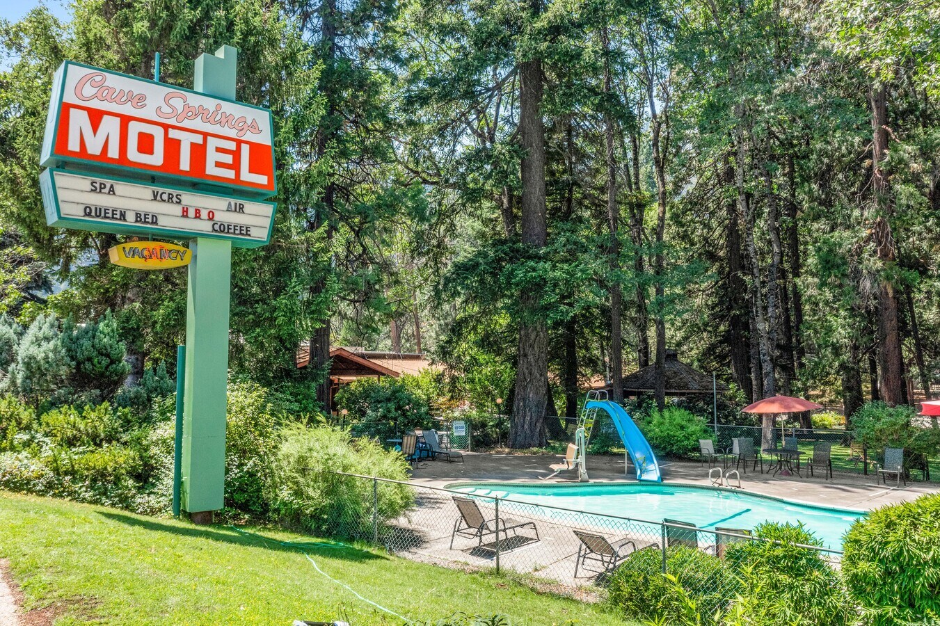 4727 Dunsmuir Ave, Dunsmuir, CA 96025