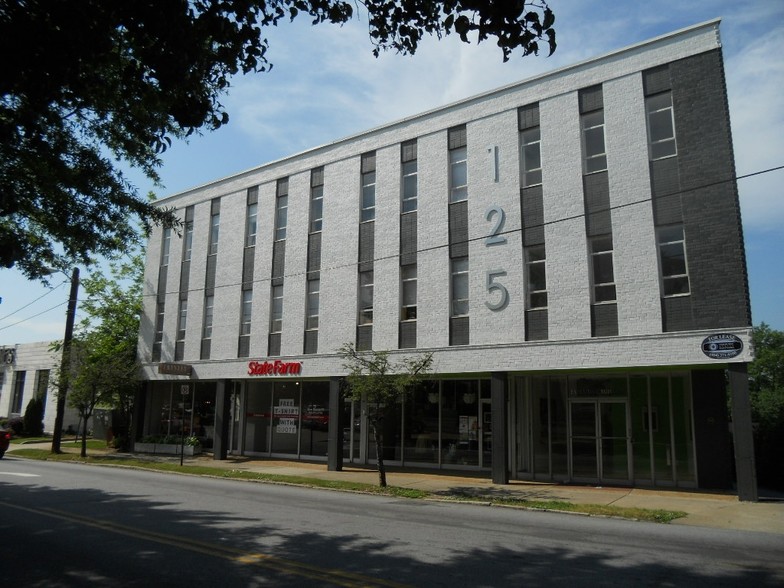 125 E Trinity Pl, Decatur, GA for lease - Building Photo - Image 2 of 37