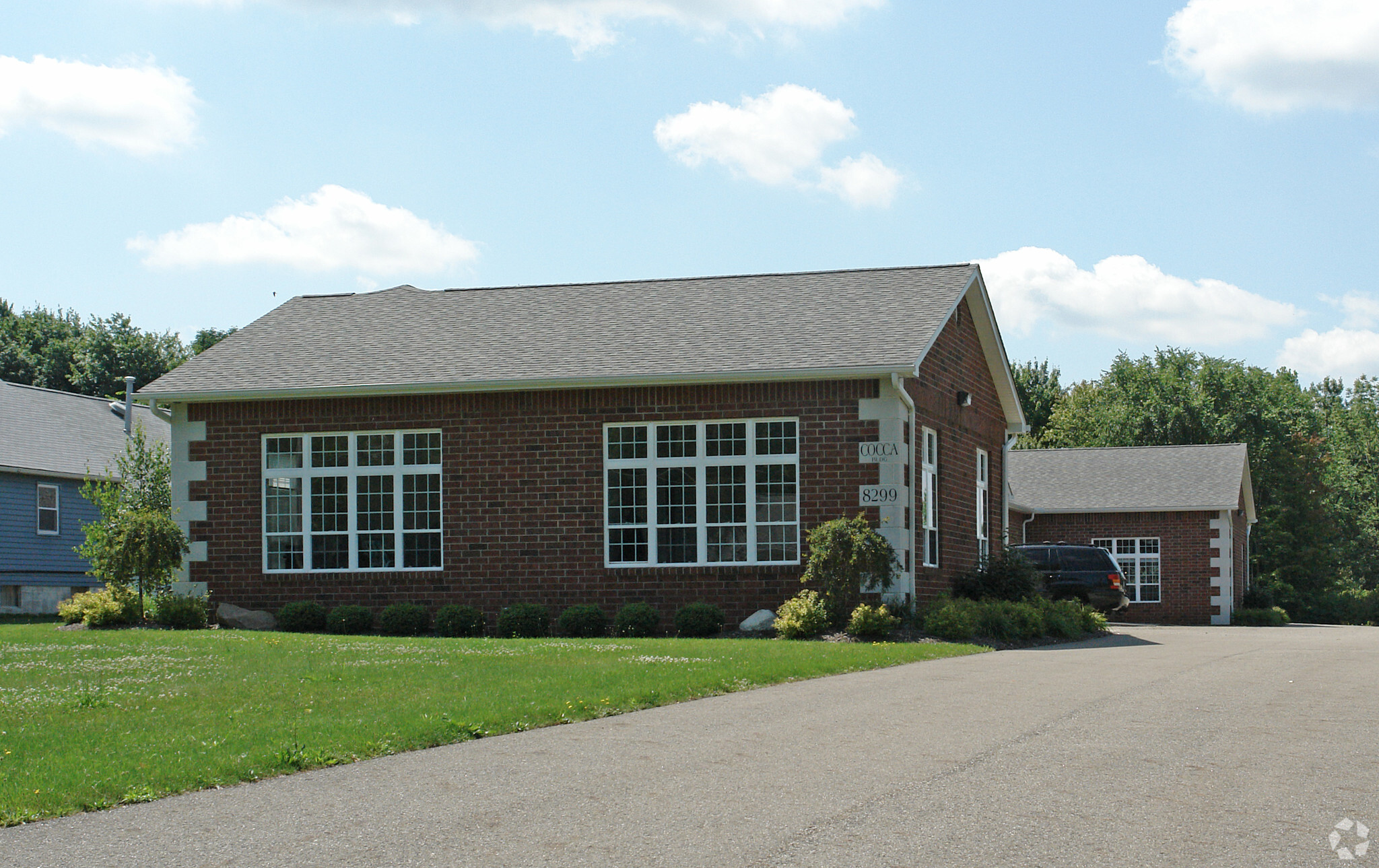 8299 Mayfield Rd, Chesterland, OH for sale Primary Photo- Image 1 of 1