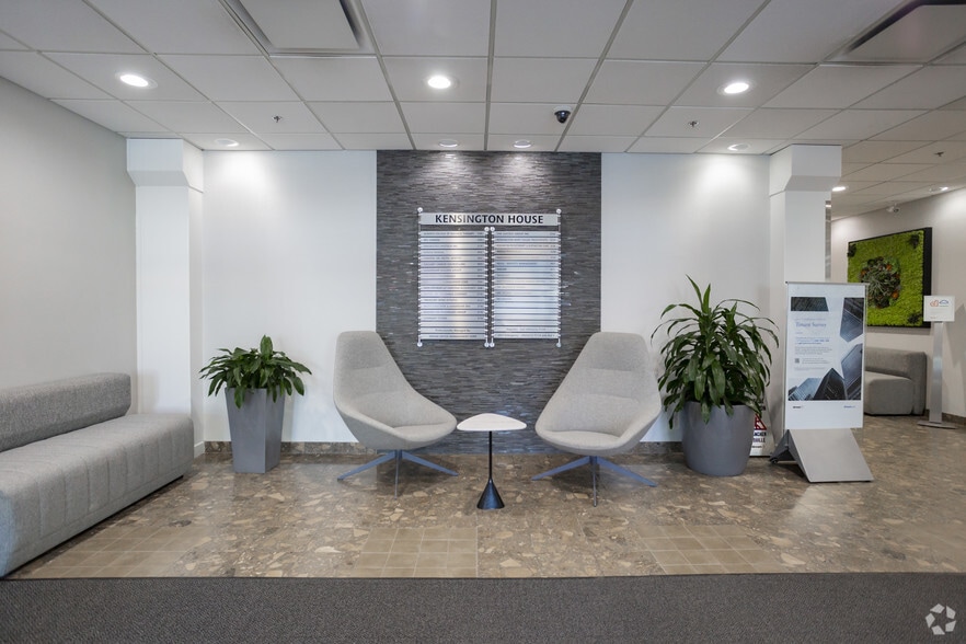 1167 Kensington Cres NW, Calgary, AB for lease - Lobby - Image 2 of 9