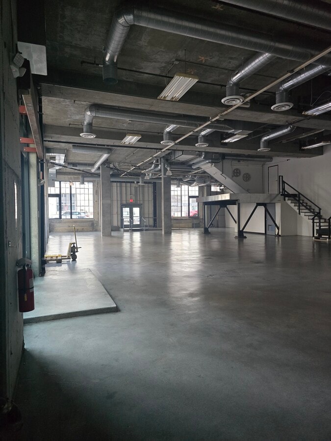 390 11th Ave, San Diego, CA 92101 - Unit 390 -  - Interior Photo - Image 1 of 7