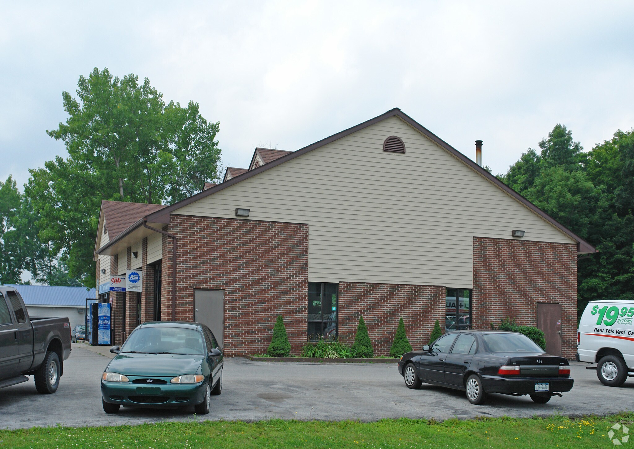 6787 Route 9, Rhinebeck, NY for sale Primary Photo- Image 1 of 1