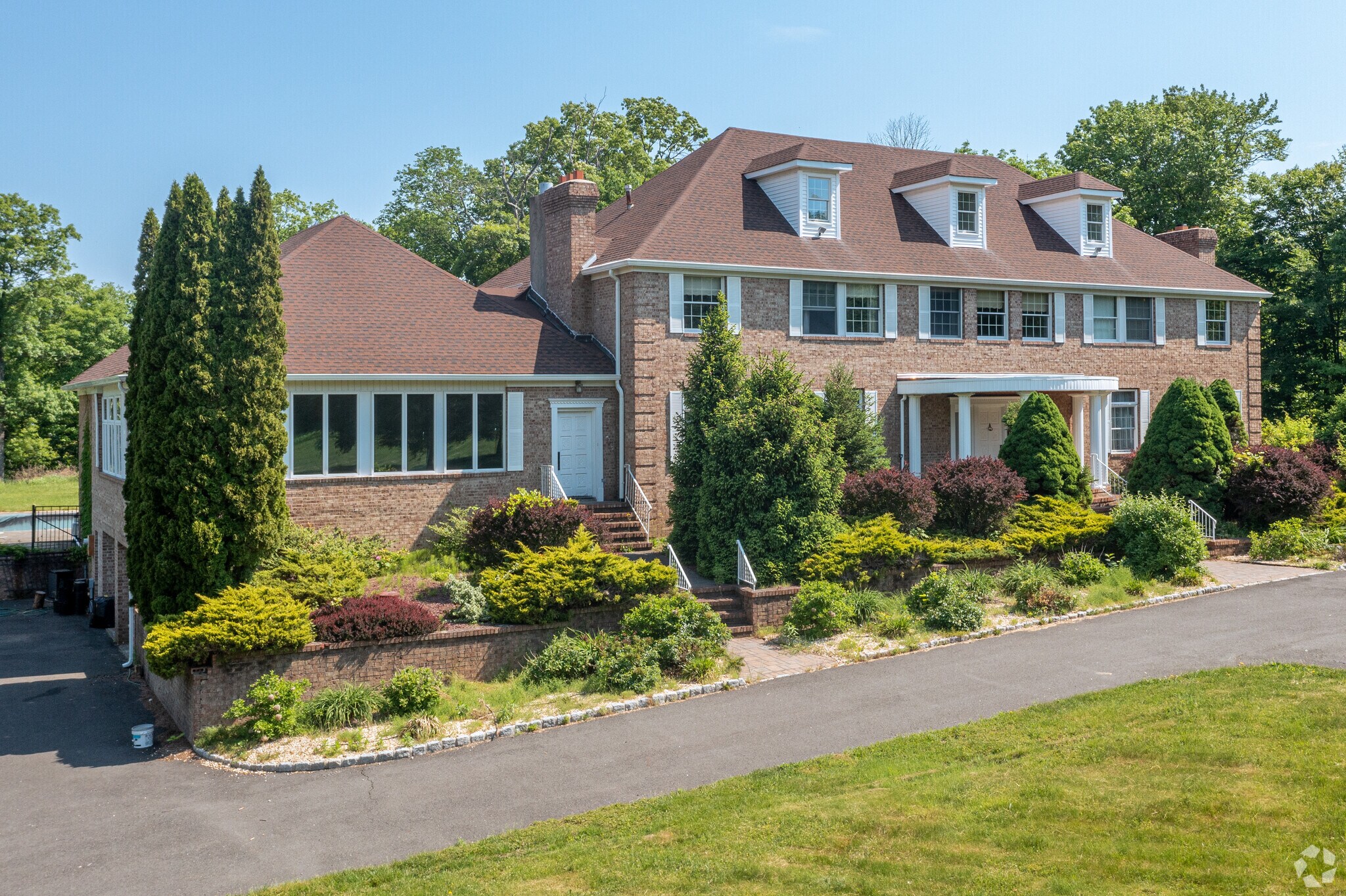 828 E Shore Rd, Hewitt, NJ for sale Primary Photo- Image 1 of 1