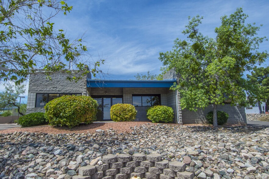 218 Justin Dr, Cottonwood, AZ for sale - Primary Photo - Image 1 of 1