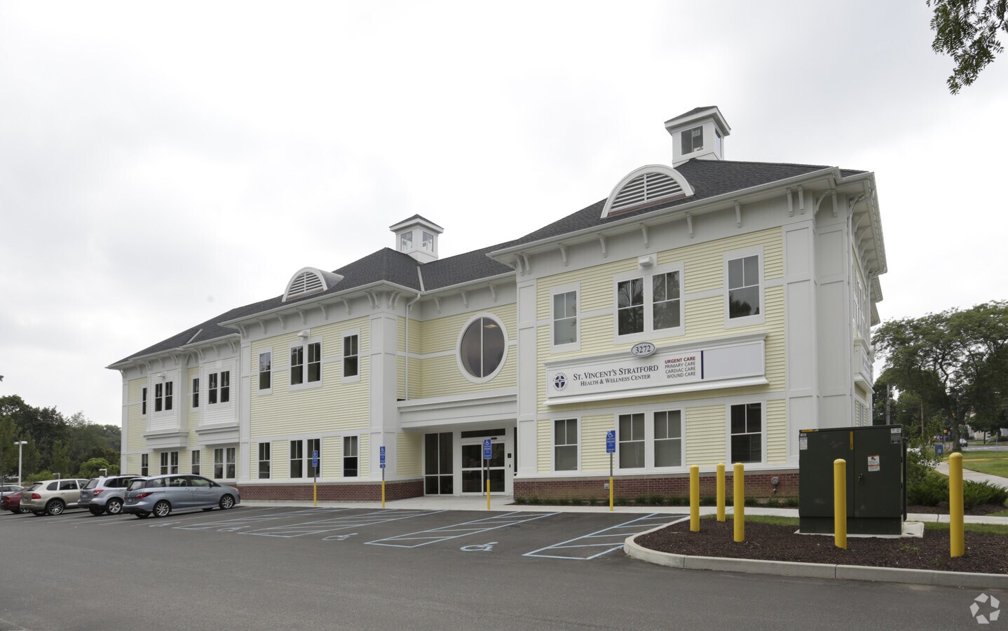 3272 Main St, Stratford, CT 06614