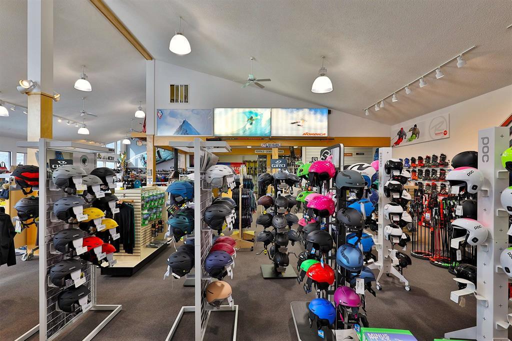 3429 US Route 4, Killington, VT 05751 Aspen East Ski Shop, Surf the