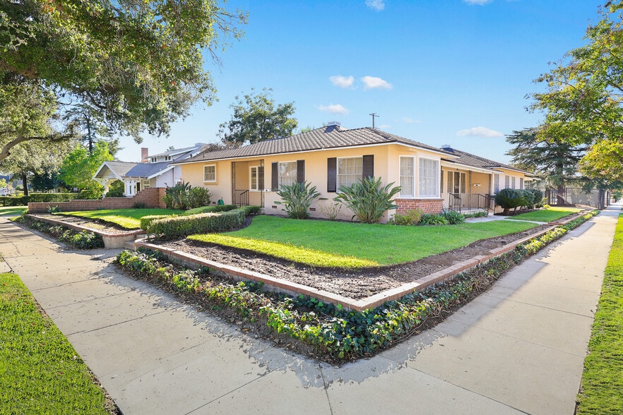 1047 N San Gabriel Ave, Azusa, CA for sale - Primary Photo - Image 1 of 83