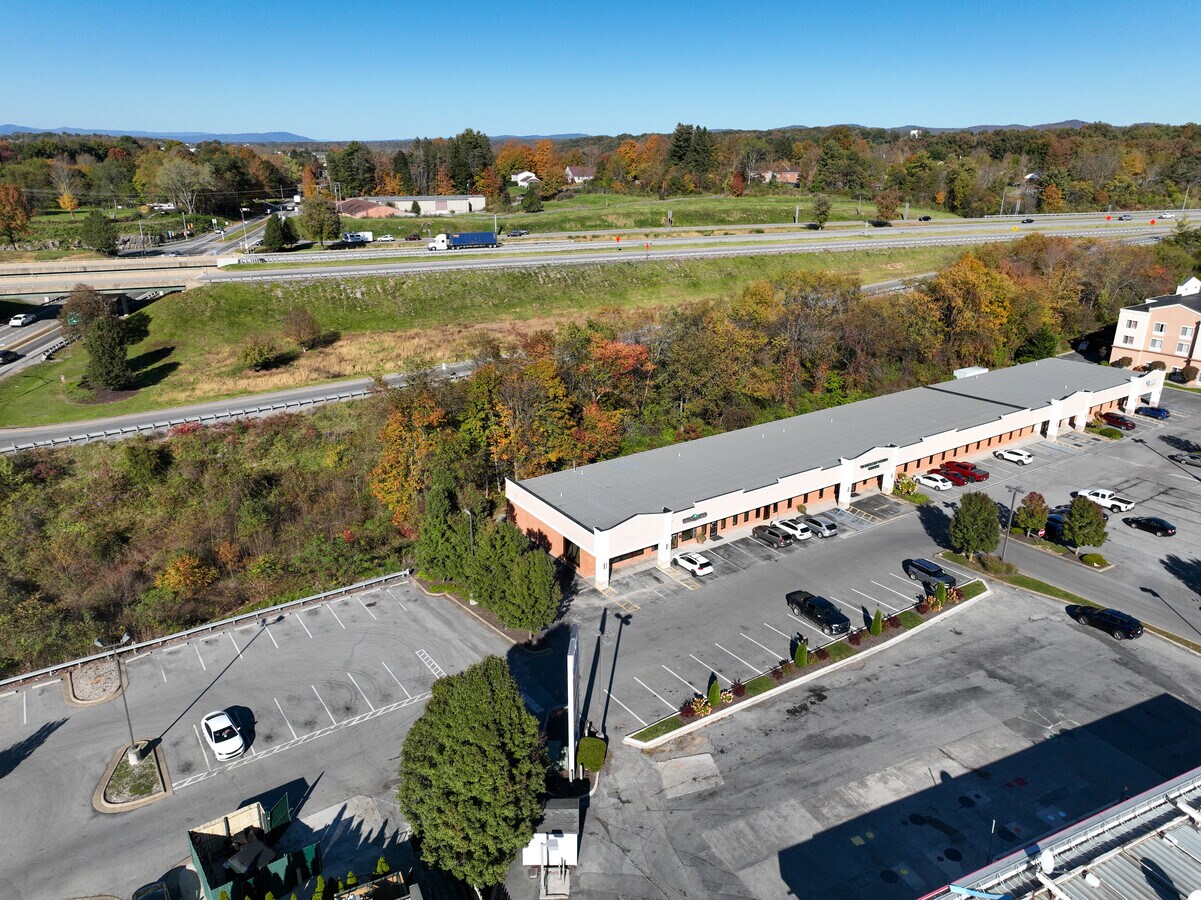 113 Coleman Dr, Lewisburg, WV 24901