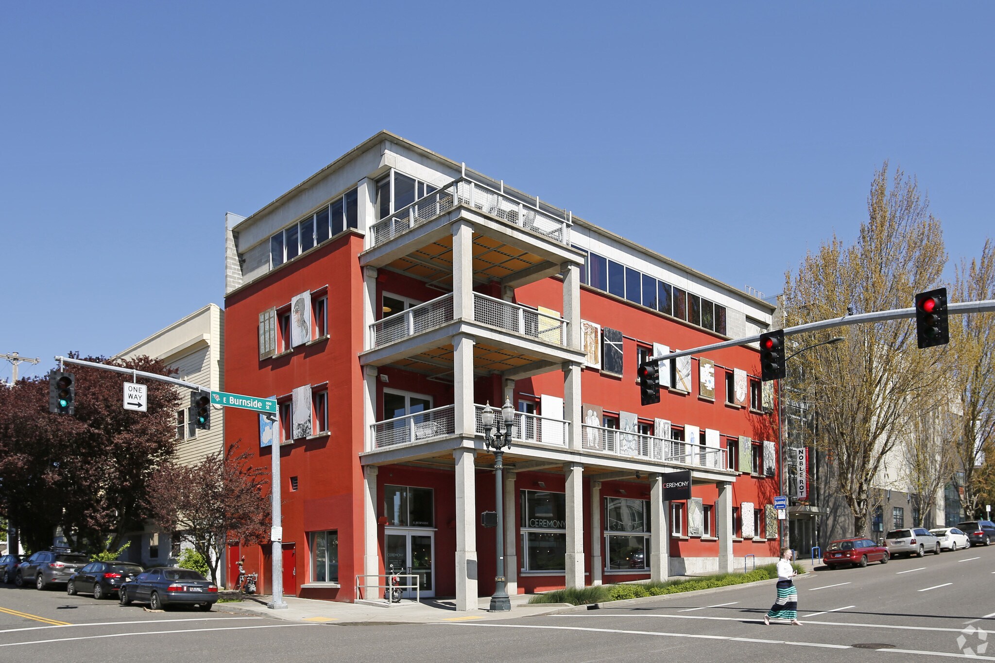 1101-1111 E Burnside St, Portland, OR for sale Primary Photo- Image 1 of 1