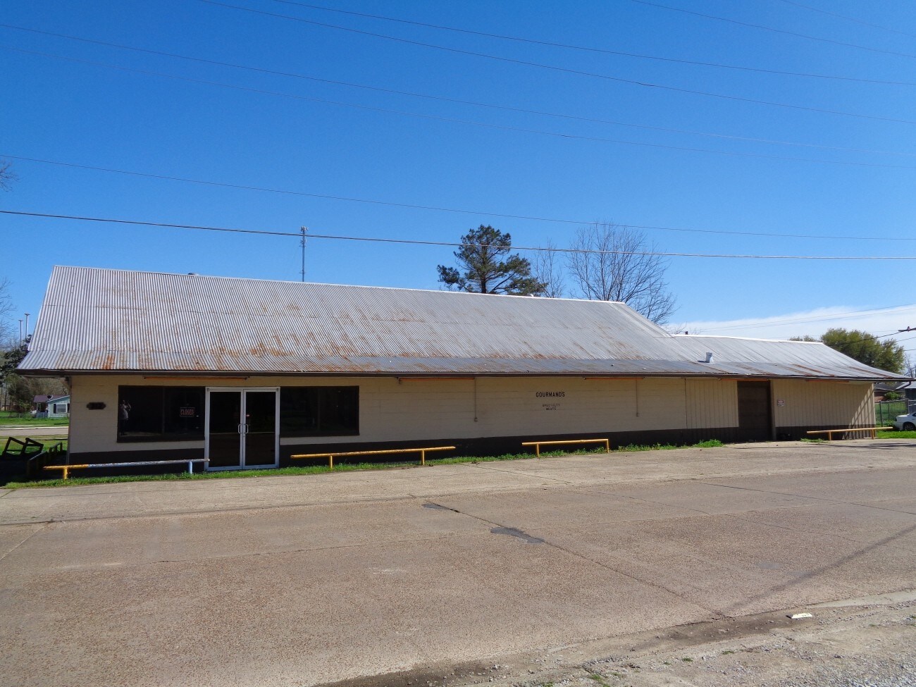 312 Laurel St, Simmesport, LA for sale Primary Photo- Image 1 of 1