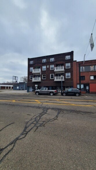 55-57 E Main St, Alliance, OH for sale - Primary Photo - Image 1 of 1