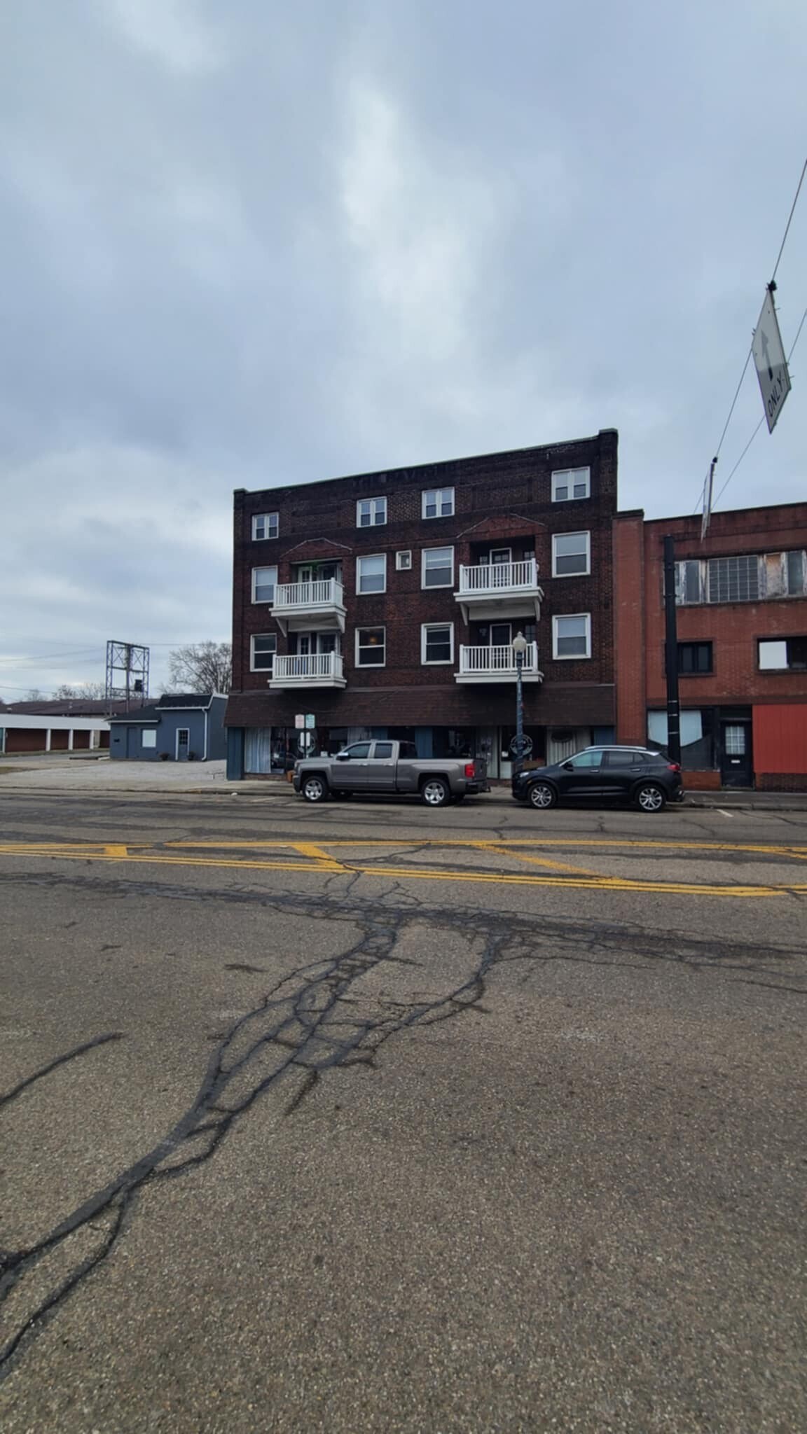 55-57 E Main St, Alliance, OH for sale Primary Photo- Image 1 of 1