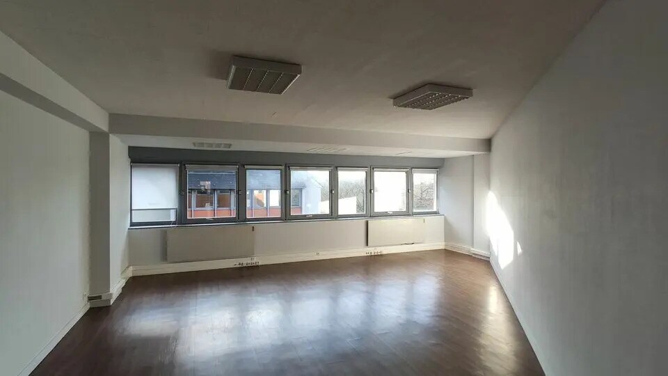 Office in Rennes for lease Building Photo- Image 1 of 7