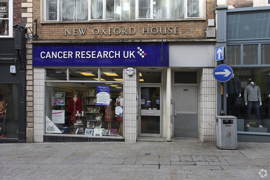 254 High St, Lincoln for lease - Building Photo - Image 3 of 5