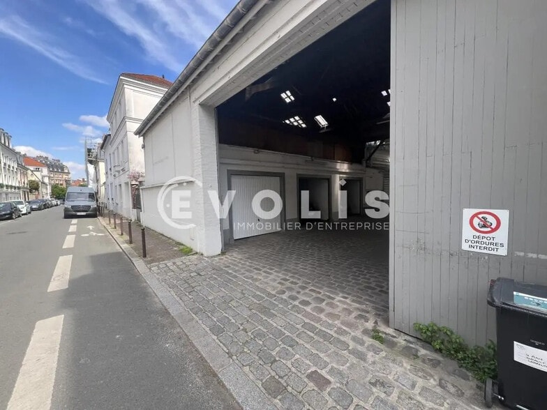 Flex in Charenton-le-Pont for lease - Building Photo - Image 2 of 12
