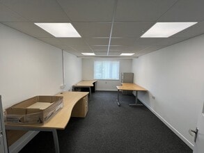 Colchester Rd, Heybridge for lease Interior Photo- Image 1 of 3