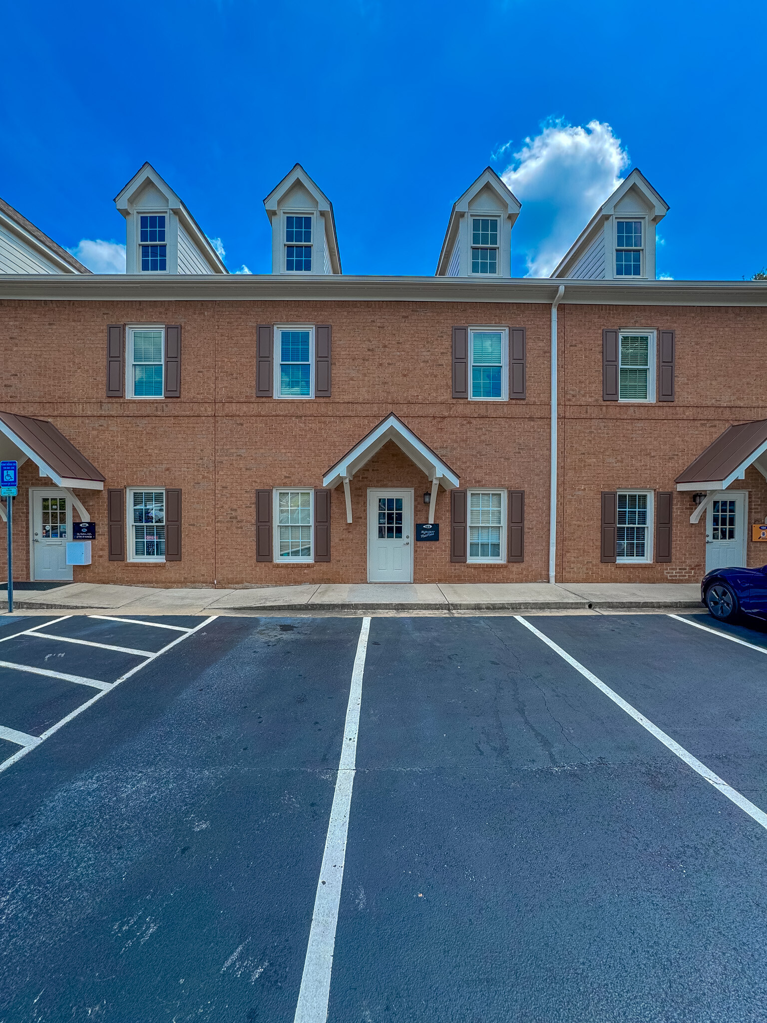 2190 N Norcross Tucker Rd, Norcross, GA for lease Building Photo- Image 1 of 17