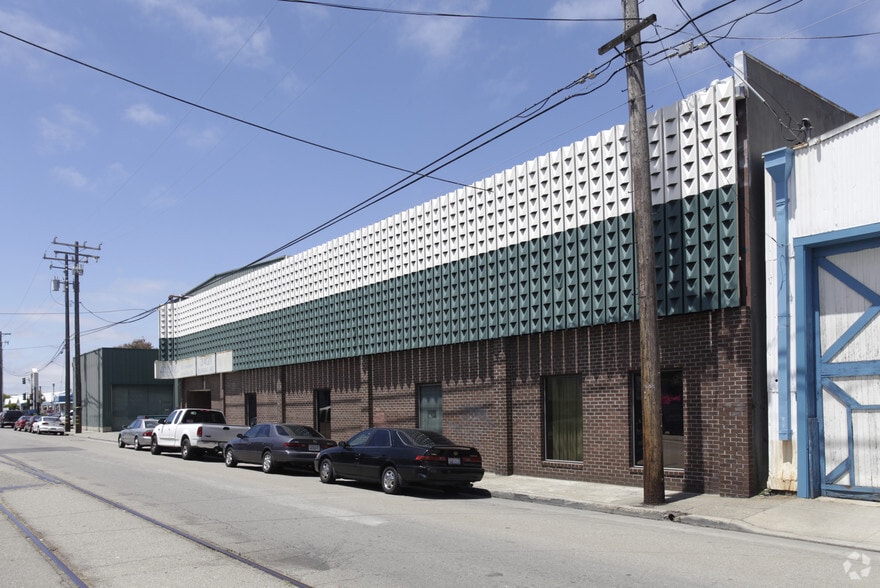 2421 Blanding Ave, Alameda, CA for sale - Building Photo - Image 2 of 14