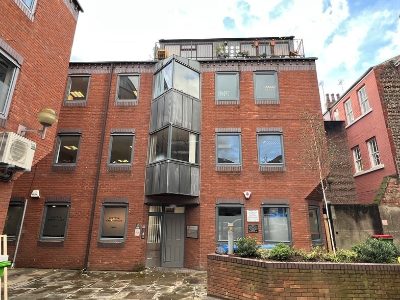 Park Cross St, Leeds for lease - Building Photo - Image 1 of 7