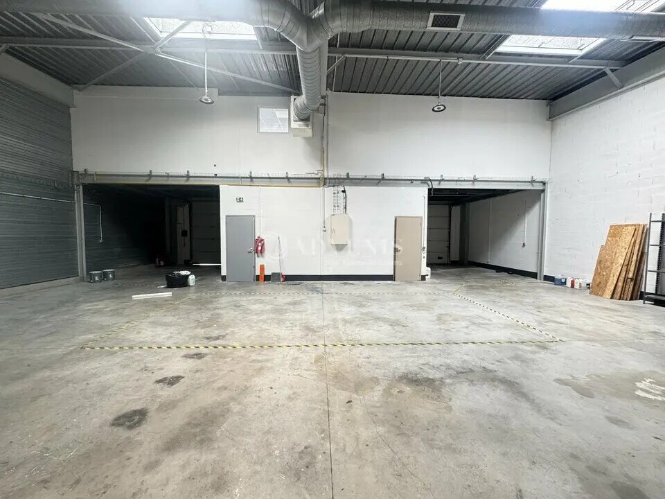 Flex in Villetaneuse for lease Interior Photo- Image 1 of 9