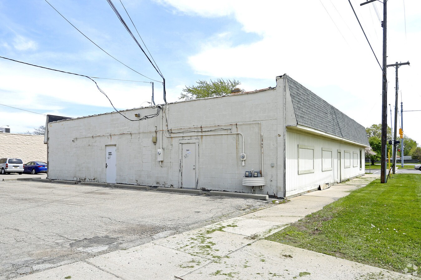 2800328009 John R Rd, Madison Heights, MI 48071