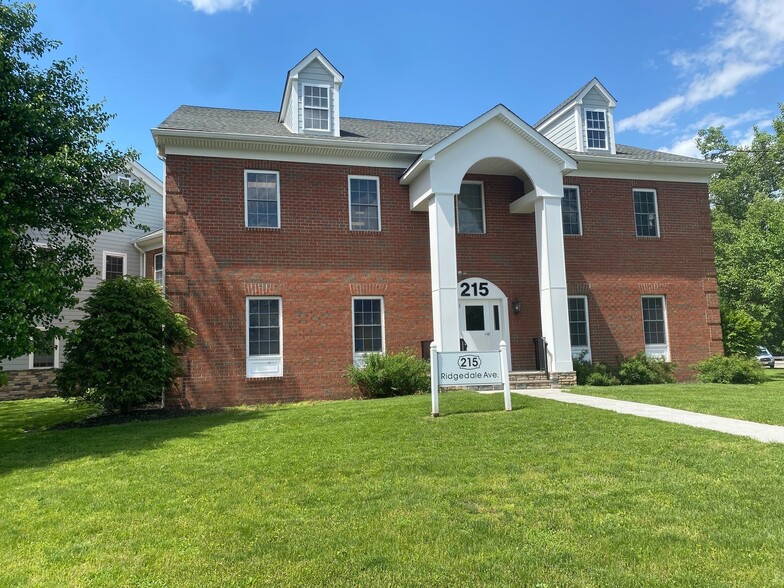 215 Ridgedale Ave, Florham Park, NJ for lease - Building Photo - Image 1 of 4