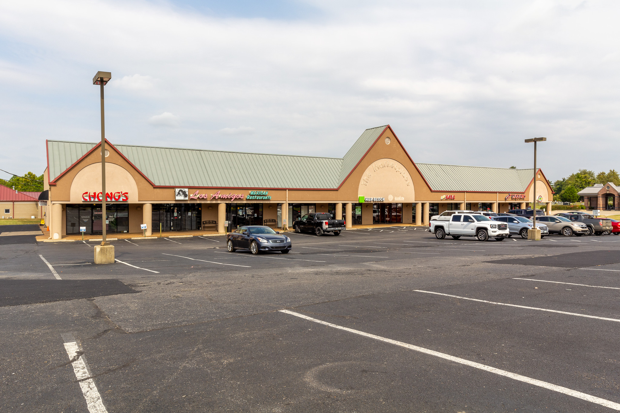 2805 Lone Oak Rd, Paducah, KY 42003 - The Marketplace | LoopNet